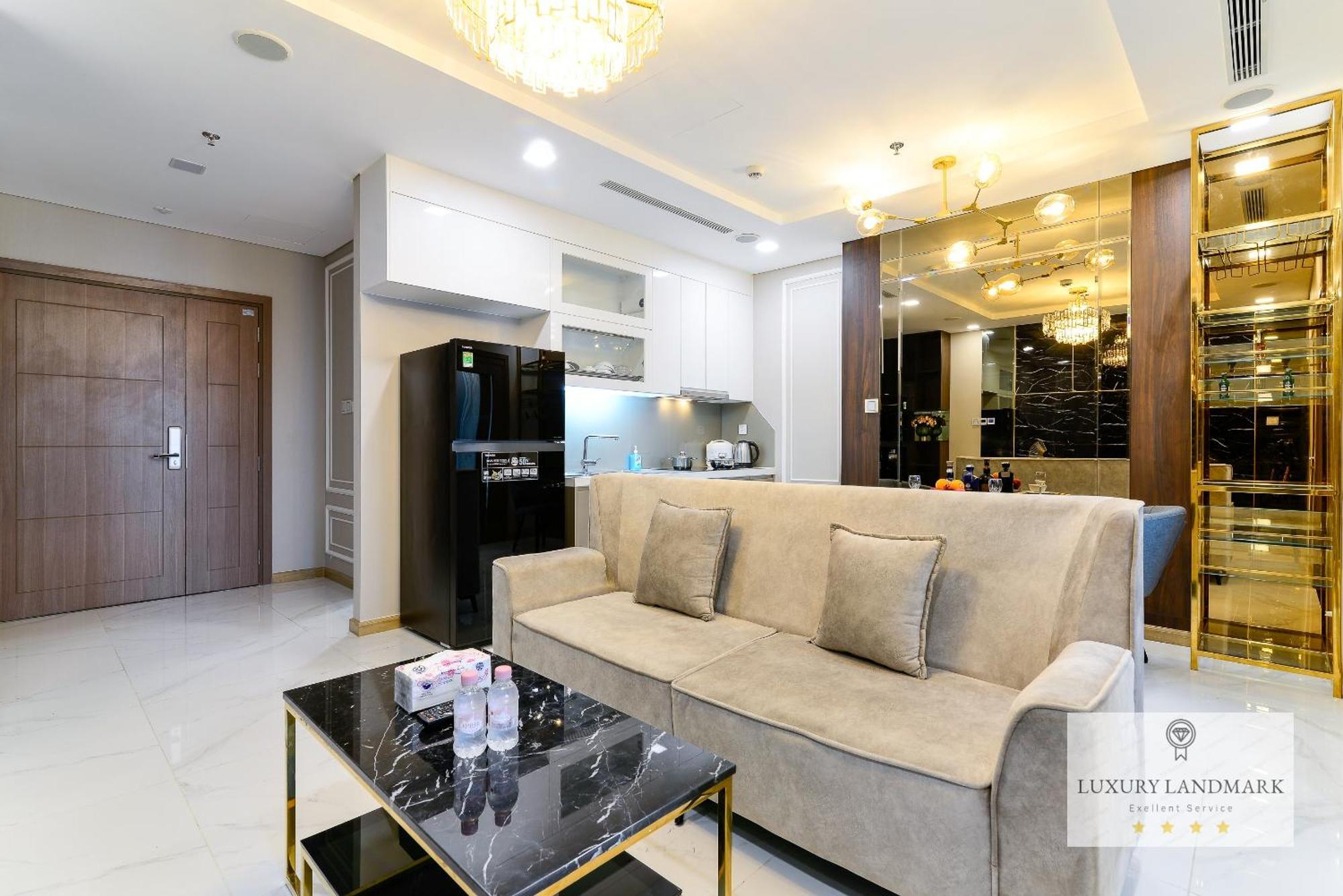 Khách sạn hẻo lánh The Signature Landmark 81 - Vinhomes Central Binh Thanh