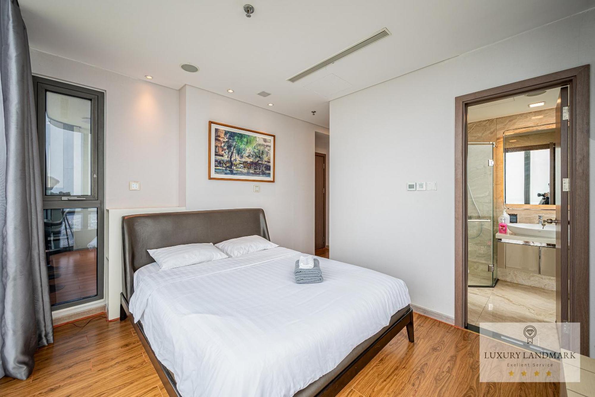 The Signature Landmark 81 - Vinhomes Central Binh Thanh 4* TP. Hồ Chí Minh