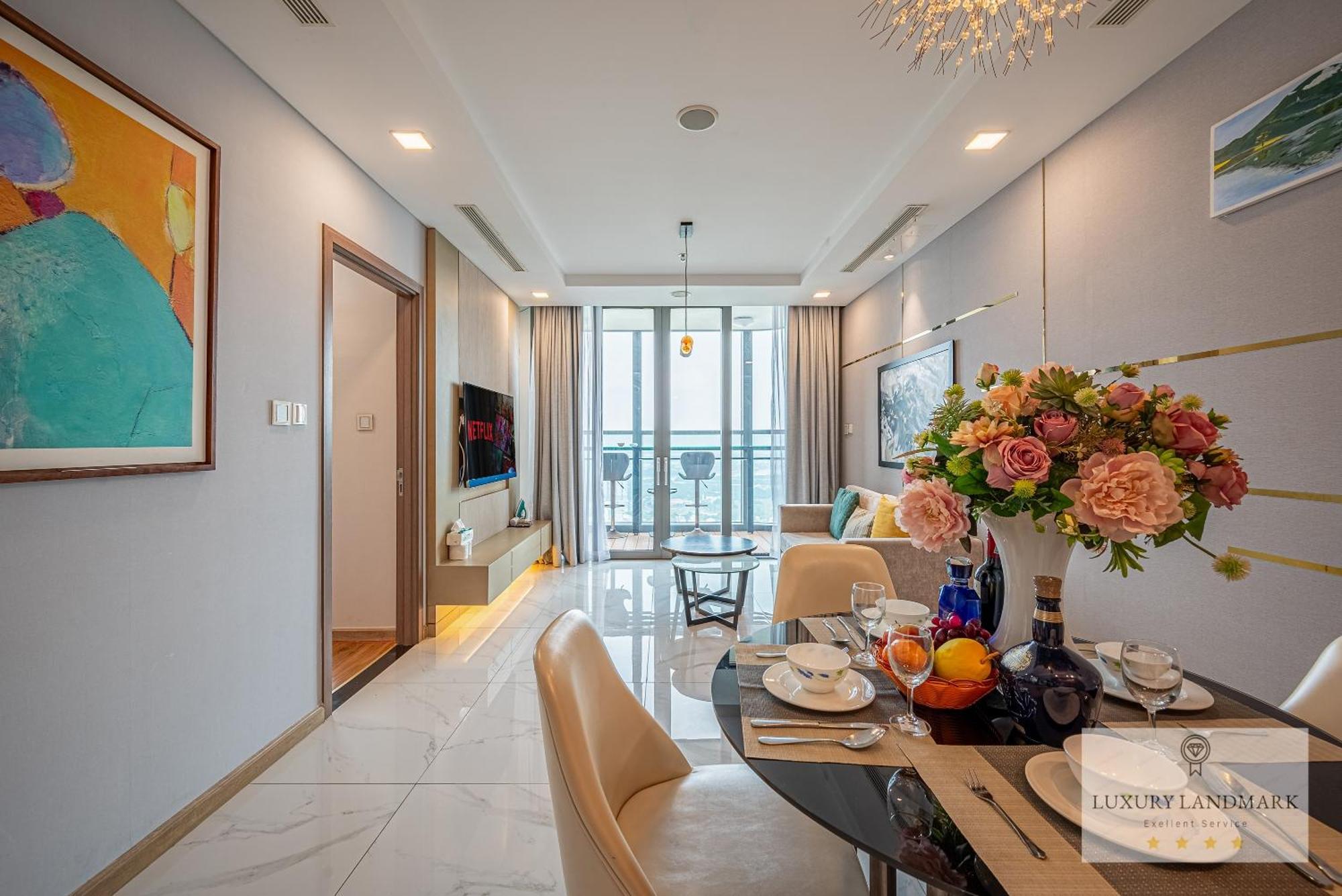 The Signature Landmark 81 - Vinhomes Central Binh Thanh 4* TP. Hồ Chí Minh